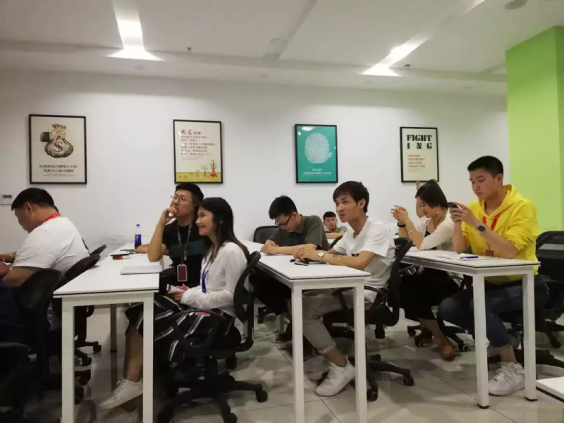 6d0a98436048cefc00979367cd1a36a0.jpg 02.jpg